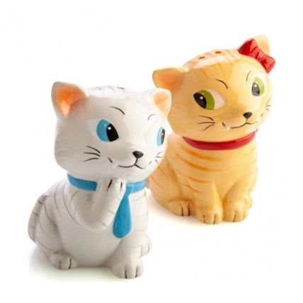 SALT & PEPPER SET TABBY CATS